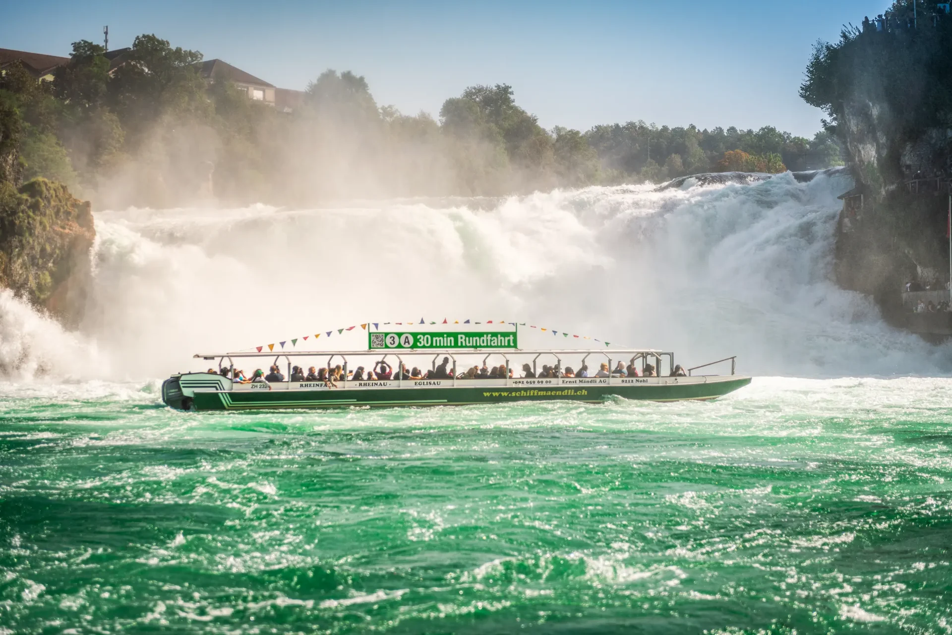 Schiffmändli-Boot am Rheinfall